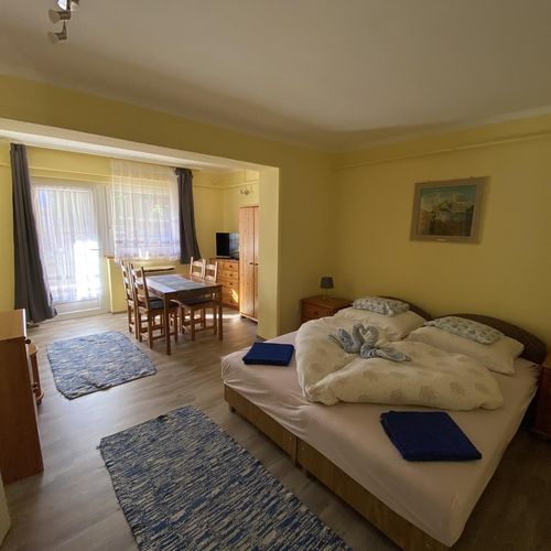 Apartament 3-osobowy na parterze z klimatyzacją z 1 pomieszczeniem sypialnianym