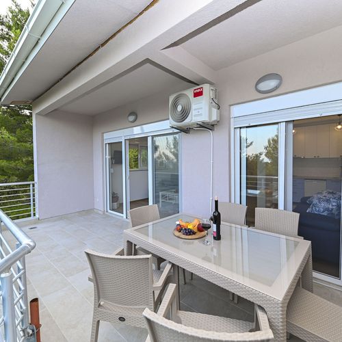 Apartament 2-osobowy z 1 pomieszczeniem sypialnianym (możliwa dostawka)