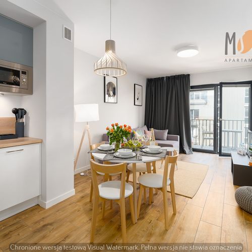 Apartament 4-osobowy Komfort z balkonem z 2 pomieszczeniami sypialnianymi