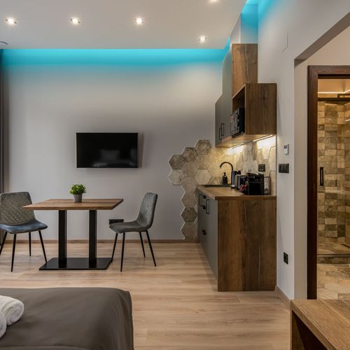 Apartament superior la parter cu 1 camera pentru 2 pers.