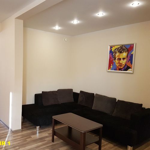 Apartament standard la etaj cu 1 camera pentru 7 pers.