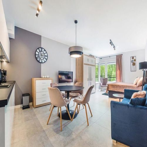 Apartament pentru 4 pers. (se inchirieaza doar integral)