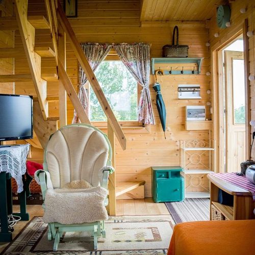 Domek całoroczny 8-osobowy z dostępem do ogrodu z widokiem na ogród