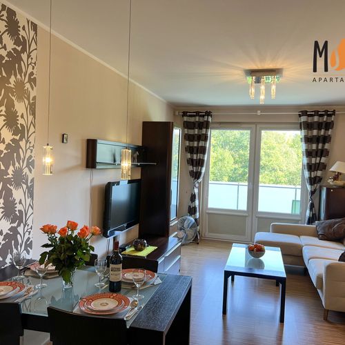 Apartament confort cu vedere spre parc cu 2 camere pentru 4 pers.