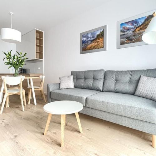 Apartament pentru 4 pers. (se inchirieaza doar integral)