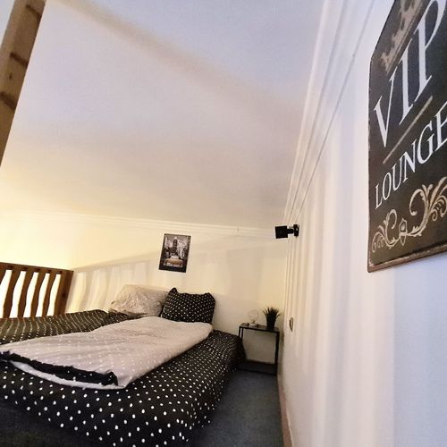 Apartament design cu aer condiționat pentru 6 pers. (se inchirieaza doar integral)
