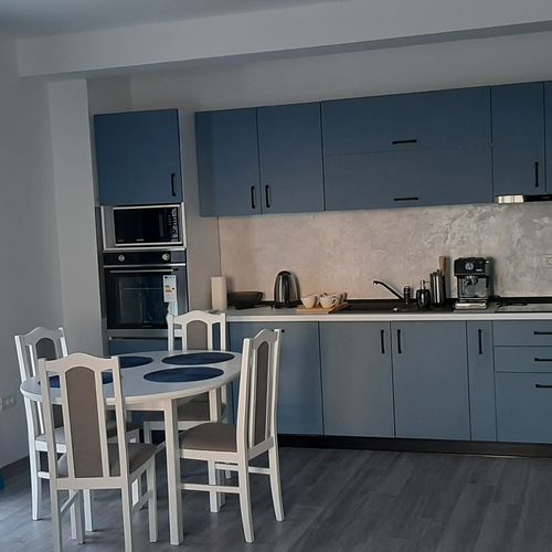 Apartament family la etaj cu 2 camere pentru 4 pers.