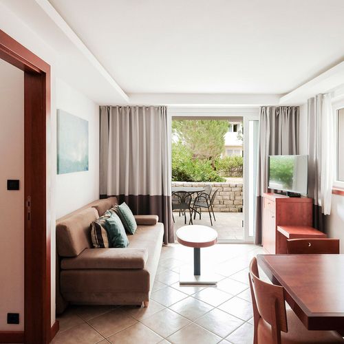 Apartament confort cu 3 camere pentru 5 pers.