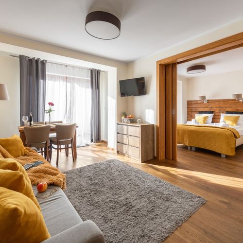 Apartament 4-osobowy Przyjazny podróżom rodzinnym z widokiem na góry z 2 pomieszczeniami sypialnianymi