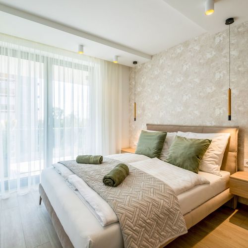 Apartament 4-osobowy Premia z widokiem na jezioro