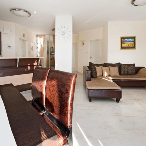 Apartament 6-osobowy 