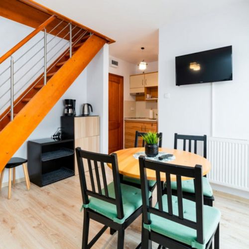 Apartament pentru 4 pers. (se inchirieaza doar integral)