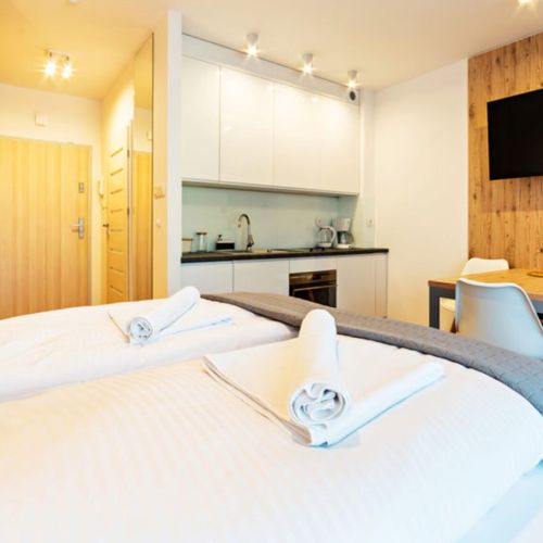 Apartament pentru 2 pers. (se inchirieaza doar integral)