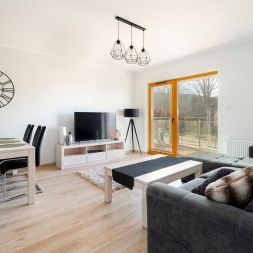 Apartament pentru 4 pers. (se inchirieaza doar integral)
