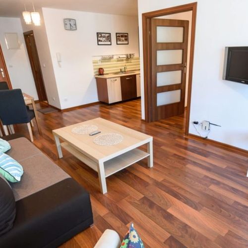 Apartament pentru 4 pers. (se inchirieaza doar integral)