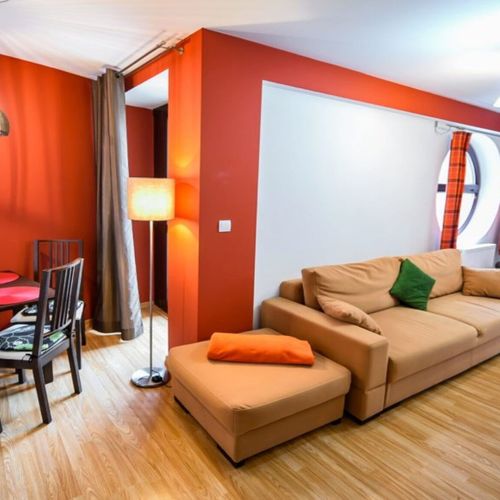Apartament pentru 2 pers. (se inchirieaza doar integral)