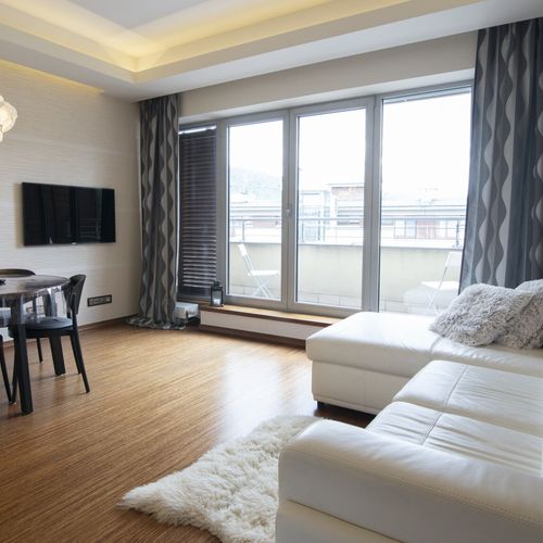 Apartament pentru 6 pers. (se inchirieaza doar integral)