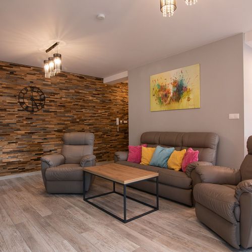 Apartament pentru 5 pers. (se inchirieaza doar integral)