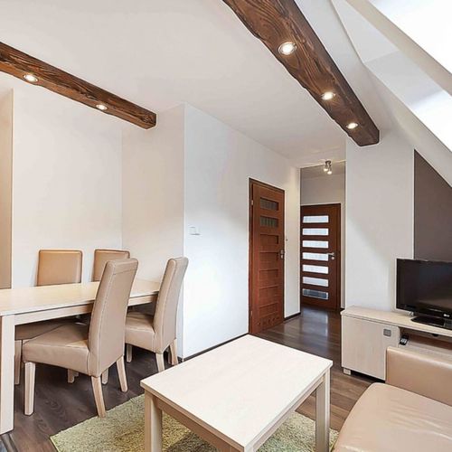 Apartament 5-osobowy 