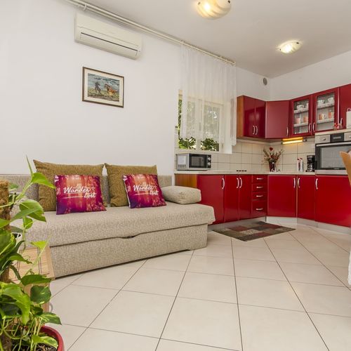 Apartament cu 2 camere pentru 3 pers.