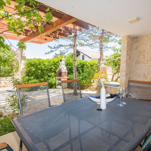 Apartament 4-osobowy z 2 pomieszczeniami sypialnianymi