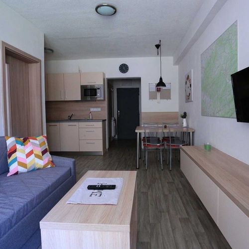 Apartament cu duș cu chicinetă proprie pentru 4 pers.