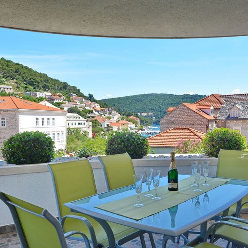 Apartament 6-osobowy z 3 pomieszczeniami sypialnianymi