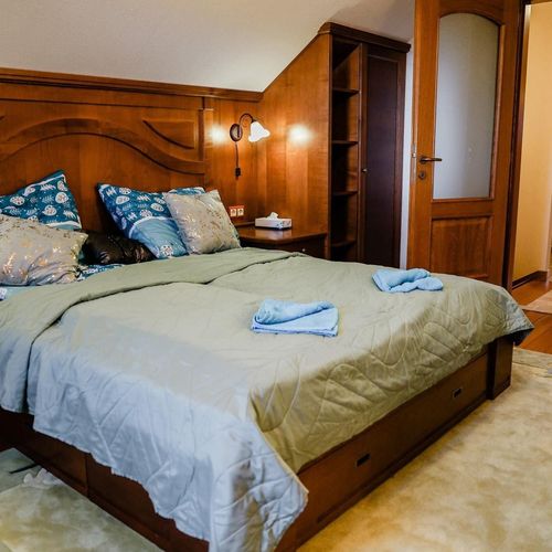 Casă de vară romantică familial(ă) pentru 8 pers. (se inchirieaza doar integral) (se poate solicita pat suplimentar)