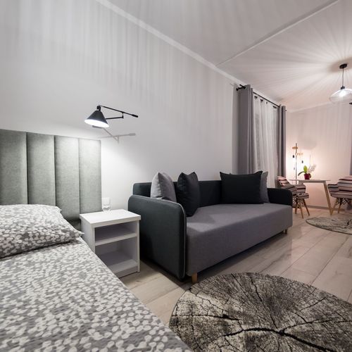Apartament 4-osobowy na parterze z aneksem kuchennym z 2 pomieszczeniami sypialnianymi