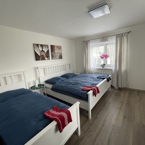 Apartament cu duș cu chicinetă proprie cu 2 camere pentru 6 pers.