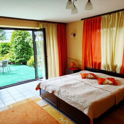 Apartament cu vedere spre grădină cu 1 camera pentru 4 pers.