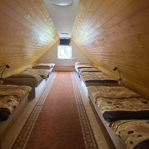 Apartament cu duș cu chicinetă proprie cu 1 camera pentru 6 pers.