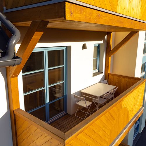 Apartament deluxe cu cadă cu 1 camera pentru 2 pers.