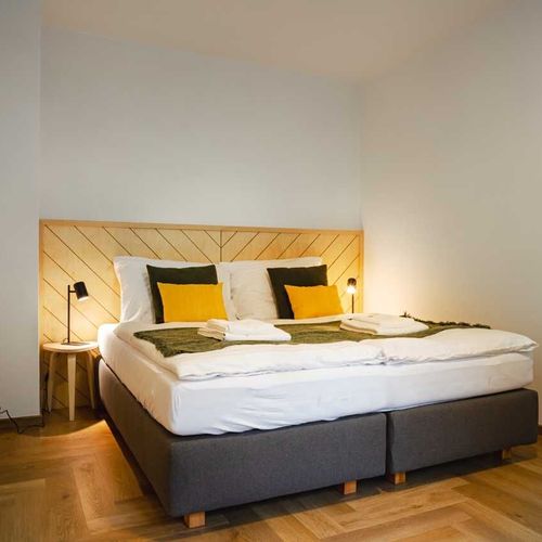Apartament superior cu bucătărie proprie cu 1 camera pentru 4 pers.
