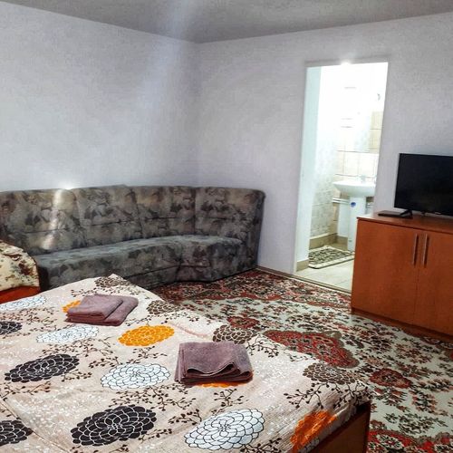 Casă de vacanță pentru 3 pers. (se inchirieaza doar integral)