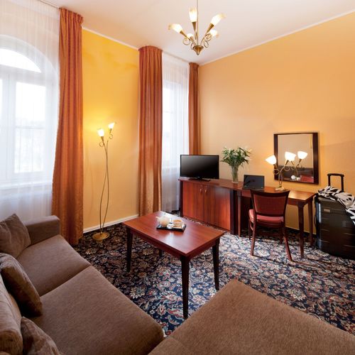 Apartament junior cu baie cu 1 camera pentru 2 pers. (se poate solicita pat suplimentar)