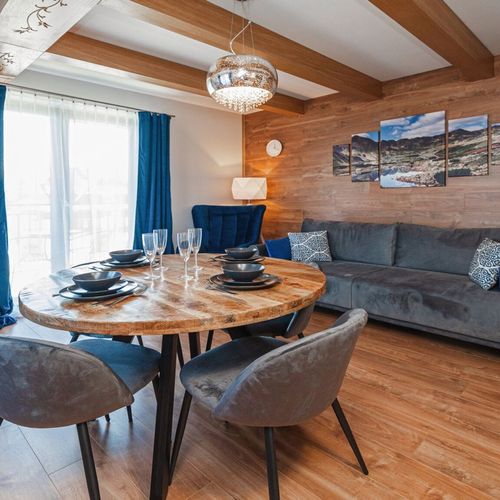 Apartament 4-osobowy 