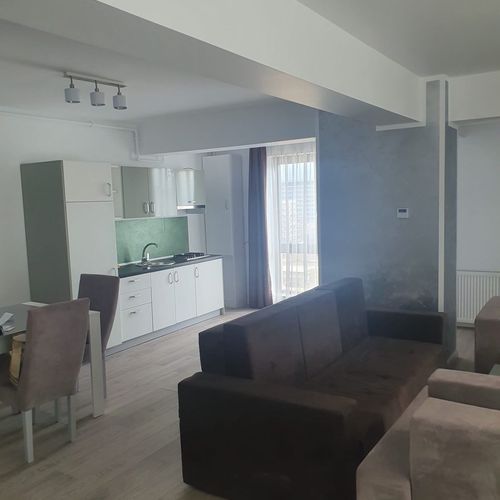 Apartament classic cu vedere spre lac cu 2 camere pentru 4 pers.
