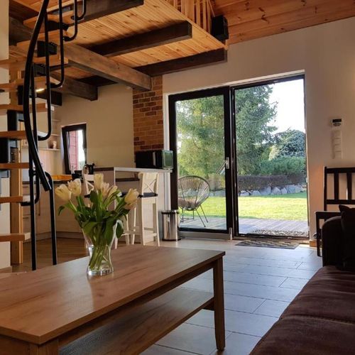 Apartament 7-osobowy cały dom z widokiem na ogród z 3 pomieszczeniami sypialnianymi