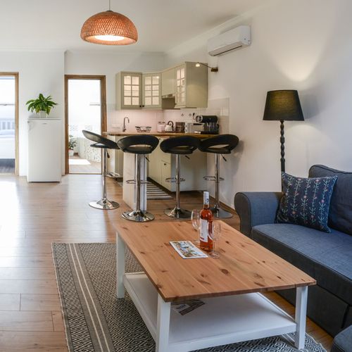 Apartament cu terasă cu vedere spre pădure cu 2 camere pentru 4 pers.