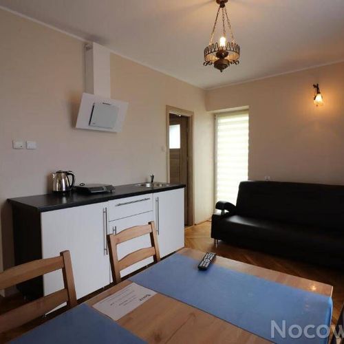 Apartament 5-osobowy z łazienką z tarasem z 2 pomieszczeniami sypialnianymi