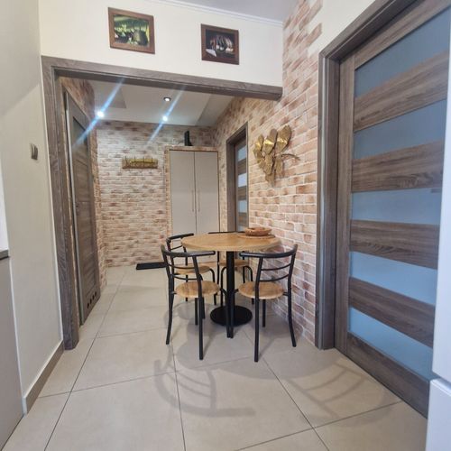 Apartament cu duș cu 2 camere pentru 4 pers.