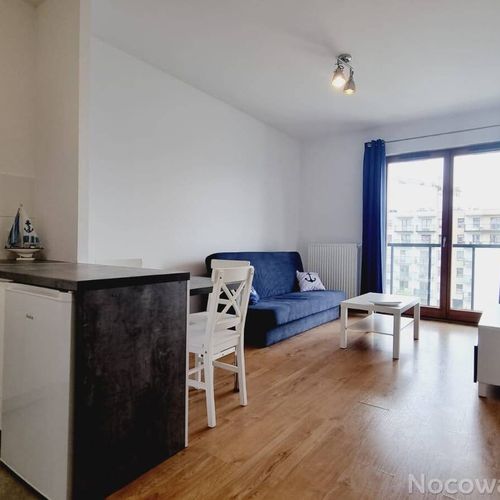 Apartament 4-osobowy z wanną z 2 pomieszczeniami sypialnianymi