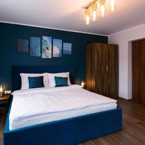 Apartament 6-osobowy na parterze Business Plus z 2 pomieszczeniami sypialnianymi