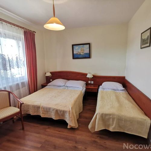 Pokój 3-osobowy na piętrze z prysznicem