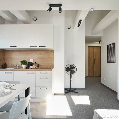 Apartament 4-osobowy z 2 pomieszczeniami sypialnianymi
