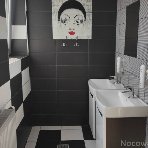 Pokój 4-osobowy na piętrze z prysznicem