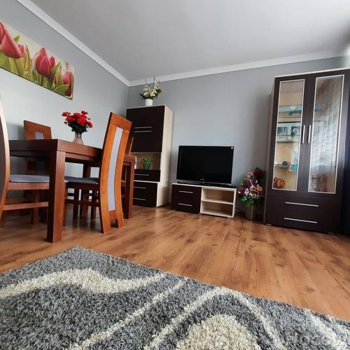 Apartament 4-osobowy z dostępem do ogrodu z prysznicem