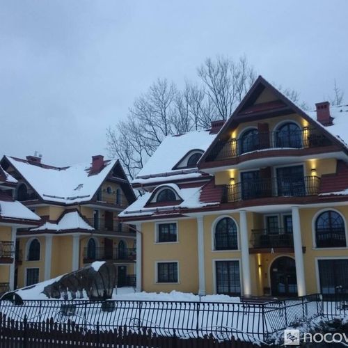 Apartament 4-osobowy z dostępem do ogrodu z widokiem na góry z 2 pomieszczeniami sypialnianymi