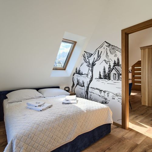 Apartament 5-osobowy z balkonem z widokiem na góry z 2 pomieszczeniami sypialnianymi